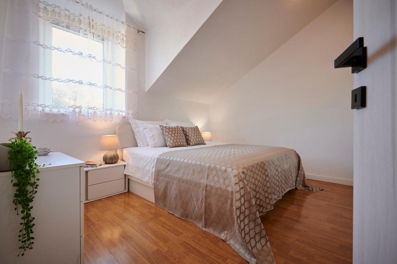 Apartment Ana-Marija Трогир Экстерьер фото